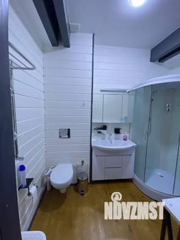 Коттедж 300м&sup2;, 2-этажный, на длительный срок, 