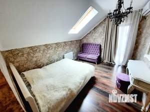 Дом 210м&sup2;, 3-этажный, посуточно, 