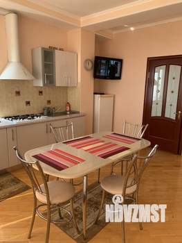 Дом 180м², 3-этажный, посуточно, 