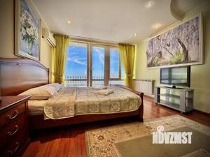 Дом 150м², 3-этажный, посуточно, 