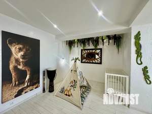 Дом 350м&sup2;, 4-этажный, посуточно, 