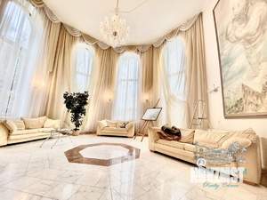 Дом 330м², 3-этажный, на длительный срок, 