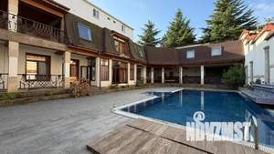 Дом 200м&sup2;, 2-этажный, посуточно, 