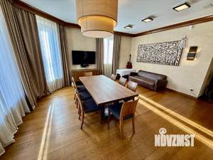 Дом 450м&sup2;, 4-этажный, посуточно, 