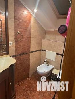 Дом 180м², 2-этажный, посуточно, 