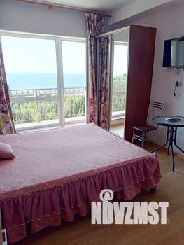 Дом 70м&sup2;, 3-этажный, посуточно, 