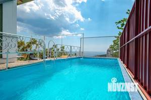 Дом 320м&sup2;, 4-этажный, посуточно, 