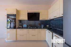 Дом 270м², 2-этажный, посуточно, 