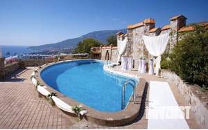 Дом 950м², 2-этажный, посуточно, 