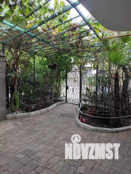 Дом 80м&sup2;, 2-этажный, посуточно, 