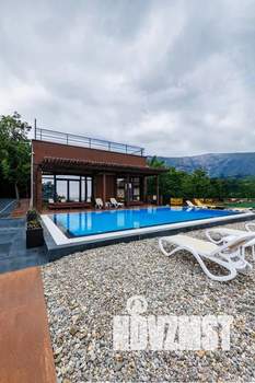 Дом 450м², 3-этажный, посуточно, 