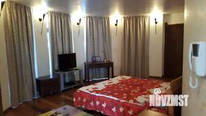 Дом 400м&sup2;, 3-этажный, посуточно, 