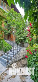 Дом 185м&sup2;, 3-этажный, посуточно, 