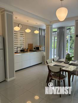 Дом 80м&sup2;, 2-этажный, посуточно, 