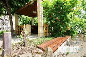 Дом 180м&sup2;, 3-этажный, посуточно, 