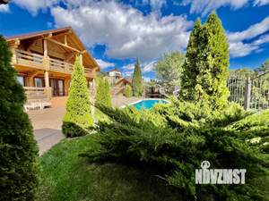 Дом 300м&sup2;, 2-этажный, посуточно, 