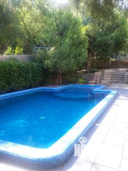 Дом 320м², 3-этажный, на длительный срок, 