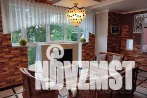 Дом 160м², 2-этажный, посуточно, 