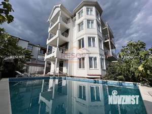 Дом 350м&sup2;, 3-этажный, посуточно, 