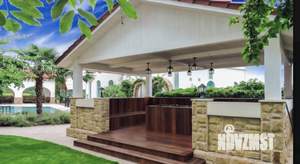 Дом 450м&sup2;, 4-этажный, посуточно, 