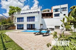 Дом 200м², 3-этажный, посуточно, 