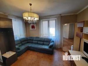 Дом 240м&sup2;, 3-этажный, посуточно, 