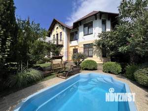 Дом 250м&sup2;, 1-этажный, посуточно, 