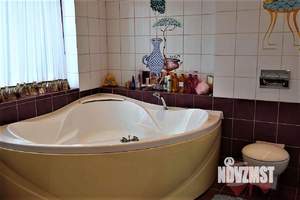 Дом 350м², 2-этажный, участок 9 сот.  