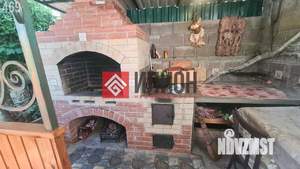 Дом 180м&sup2;, 3-этажный, участок 4 сот.  