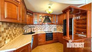 Дом 185м², 2-этажный, участок 4 сот.  