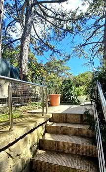 Дом 229м&sup2;, 3-этажный, участок 4 сот.  