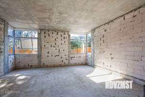 Дом 146м&sup2;, 3-этажный, участок 3 сот.  