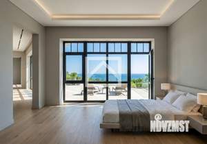 Дом 581м&sup2;, 3-этажный, участок 5 сот.  