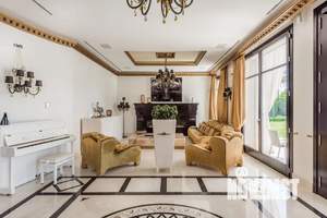 Коттедж 450м², 2-этажный, участок 15 сот.  