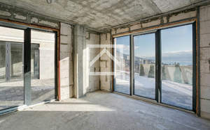 Дом 322м&sup2;, 3-этажный, участок 7 сот.  