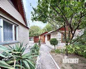 Дом 479м&sup2;, 3-этажный, участок 16 сот.  