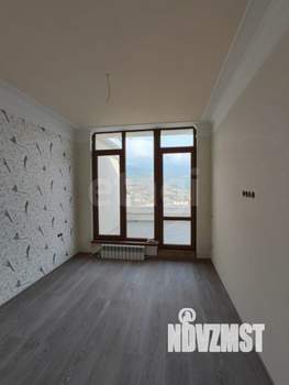 Таунхаус 170м², 3-этажный, участок 1 сот.  