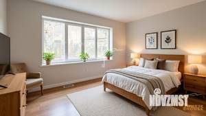 Дом 300м&sup2;, 3-этажный, участок 11 сот.  