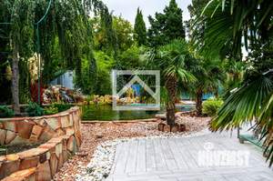 Дом 611м&sup2;, 5-этажный, участок 6 сот.  