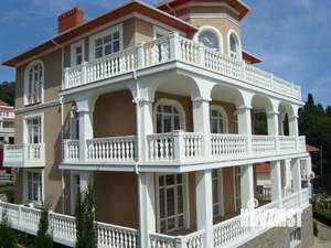 Коттедж 470м&sup2;, 3-этажный, участок 10 сот.  