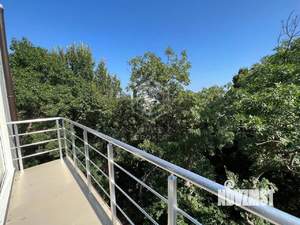 Дом 273м², 3-этажный, участок 4 сот.  