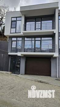Таунхаус 150м², 3-этажный, участок 2 сот.  