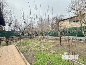 Дом 385м&sup2;, 3-этажный, участок 14 сот.  