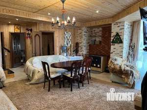 Дом 177м&sup2;, 3-этажный, участок 1 сот.  