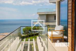 Дом 274м², 2-этажный, участок 4 сот.  