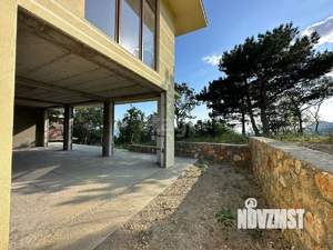 Дом 291м², 3-этажный, участок 12 сот.  