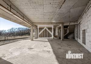 Дом 1080м&sup2;, 3-этажный, участок 14 сот.  