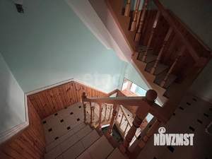 Дом 750м², 3-этажный, участок 6 сот.  