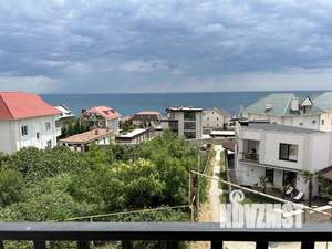 Дом 400м&sup2;, 3-этажный, участок 6 сот.  