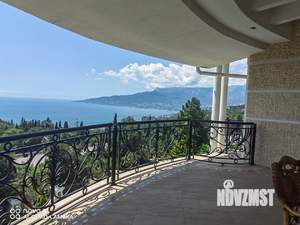 Дом 515м&sup2;, 4-этажный, участок 10 сот.  